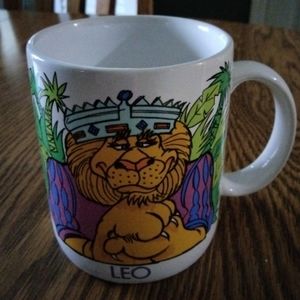 Vintage LEO Coffee Mug Zodiac Lion Cup